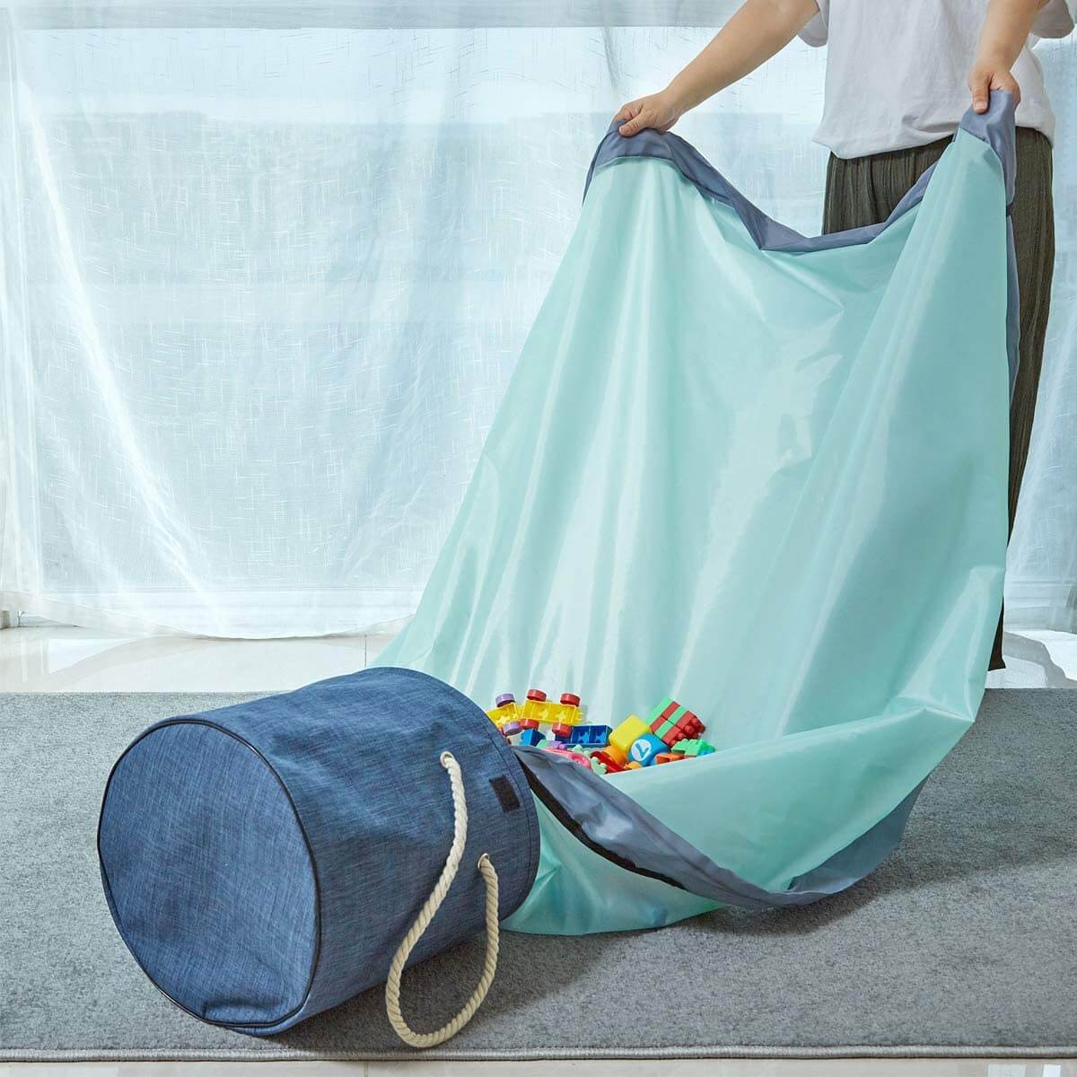 Collapsible Toy Storage Bag and Play Mat 2-in-1 Blue - Image 3