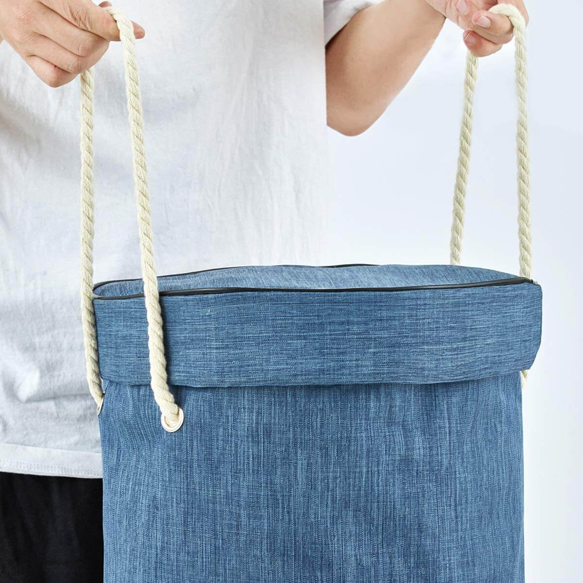 Collapsible Toy Storage Bag and Play Mat 2-in-1 Blue - Image 4